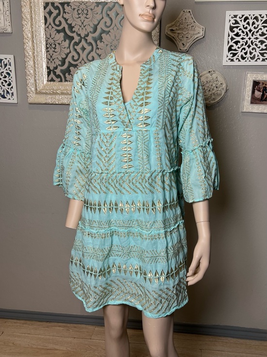 Boston Proper Dresses & Skirts - Boston Proper Light Aqua dress with Gold Metallic Embellishment